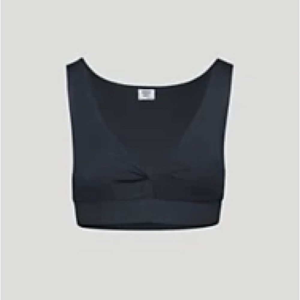 Aritzia Sunday Best Elena Tank - Black | Cropped, twist-front tank